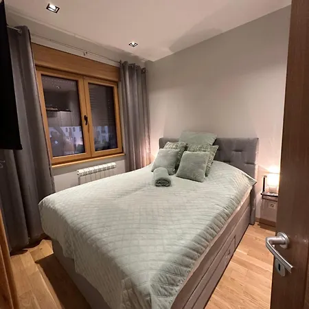 Kalman Luka Apartman *