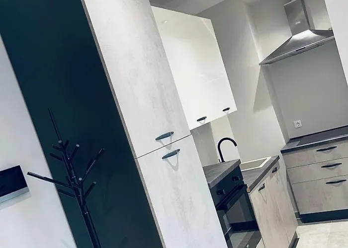 Kalman Luka Apartament *